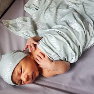 Personalized Baby Name Swaddle, Personalized Baby Gift, Custom Coming Home, Gender Neutral Hospital Blanket, Baby Shower Gift, JS14