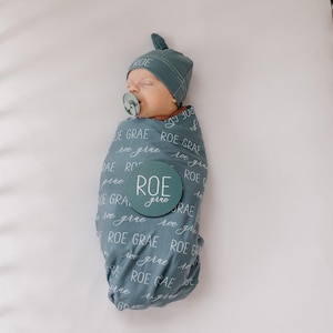 Personalized Swaddle Blanket, Optional Bundle, Newborn Coming Home Outfit Photo Props, Baby Name Announcement Sign, Baby Shower Gift JS12