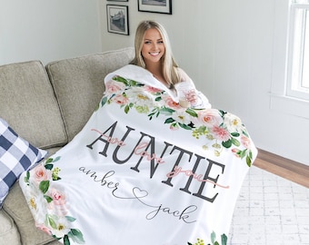 Personalized Aunt Blanket, Auntie Christmas Gift, Floral Style Blanket, Personalized Christmas Gift, Gift For Grandparent, Birthday Gift