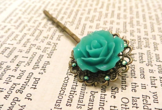 flower necklace necklace with rose large rose turquoise rose Necklace with a large turquoise rose