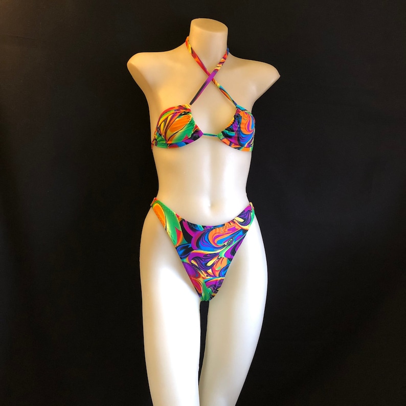 80s Swimsuits, 90s Bathing Suits, Bikini Swimwear     Vintage 80s Style High Cut Bikini Set  AT vintagedancer.com