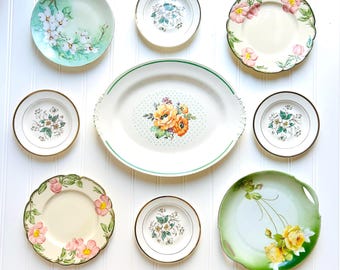 Vintage Green Floral Wall Plate Collection, Mismatched Plates for Wall, Plate Collage Display, Home Wall Decor, Plate Wall Hangings