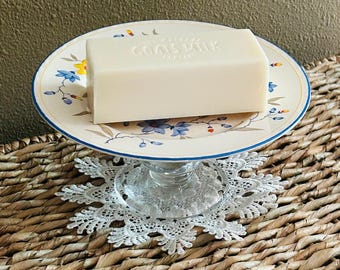 Vintage Plate Upcycled Pedestal Soap - Trinket - plant - Dish