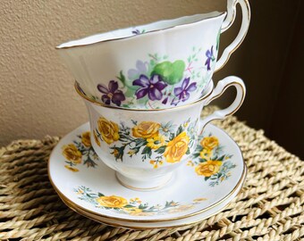 Mismatched Vintage (2) Floral Tea Cups and Saucers - Bridal Shower - Tea Party - High Tea Garden Party - Mad Hatters Tea, Bridgerton Tea