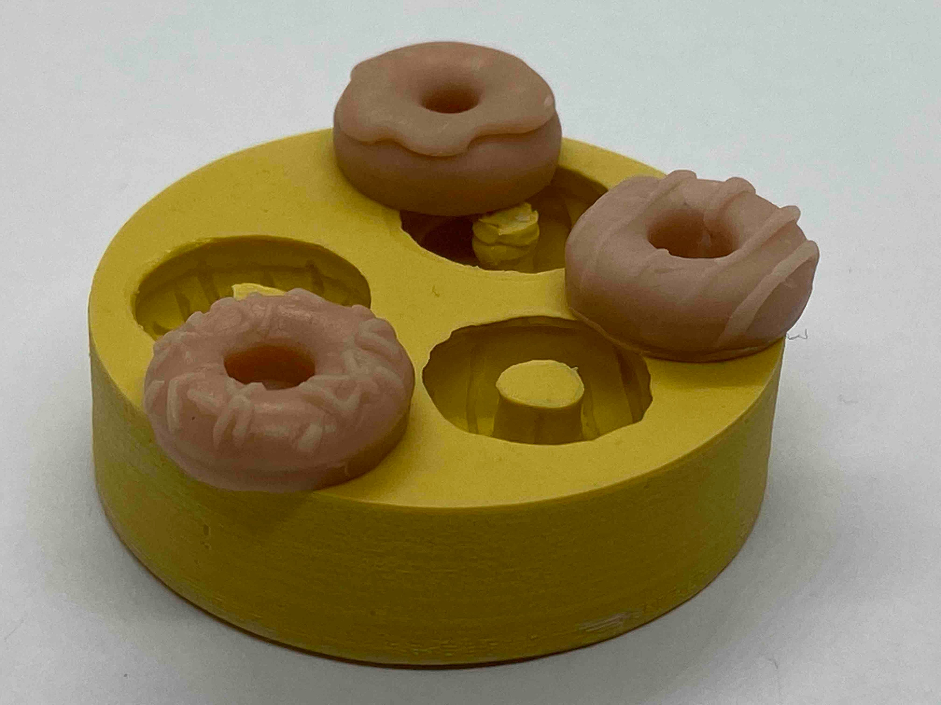 SHENHONG Mini Spiral Donuts Shaped Chocolate Mold Small Size Silicone Candy  Mould Chocolate Bakeware Dessert Decorating Tools