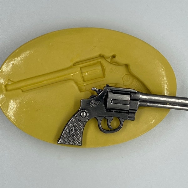 REVOLVER Single-Action Gun Flexible Mold