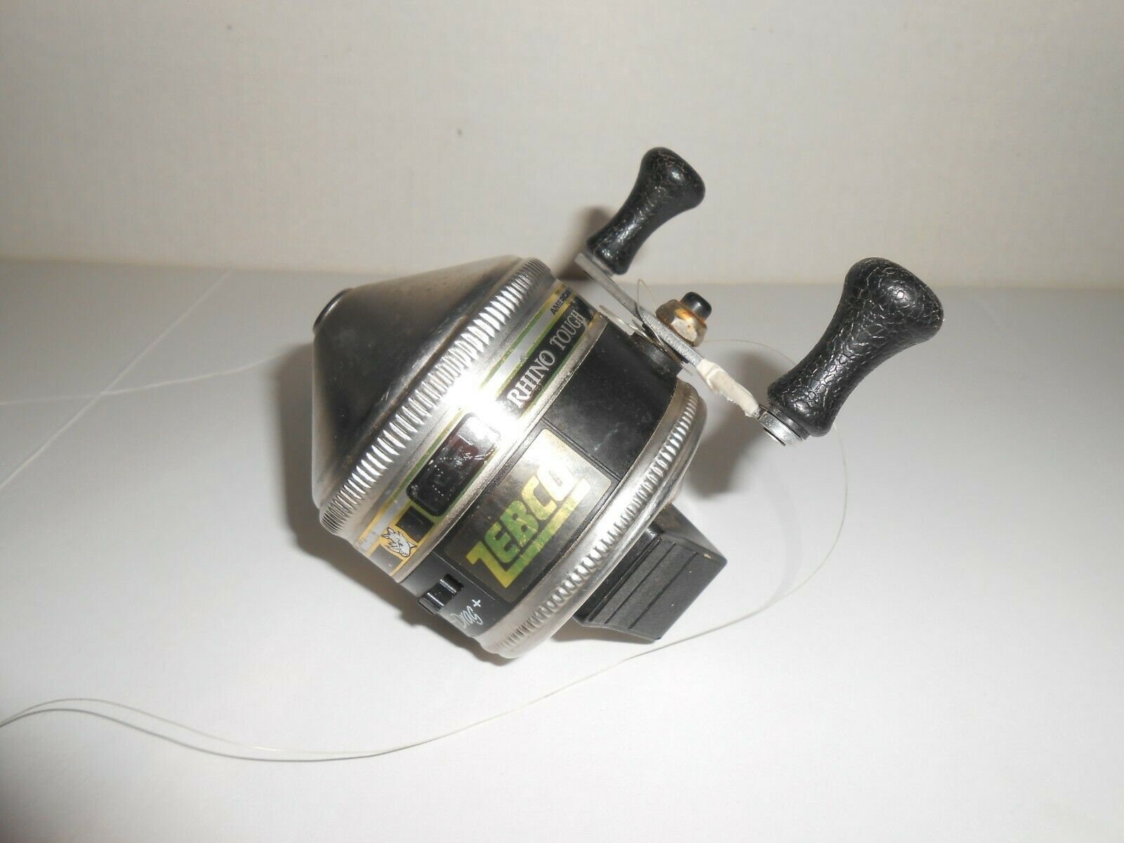 Zebco 33 Rhino Tough Reel Straight Line Drag Reel 1989 Brunswick -   Israel