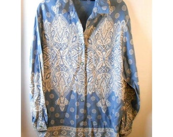 Vintage Boutique Europa Sz Medium Blue & White Printed Long Sleeve Button Up 90s