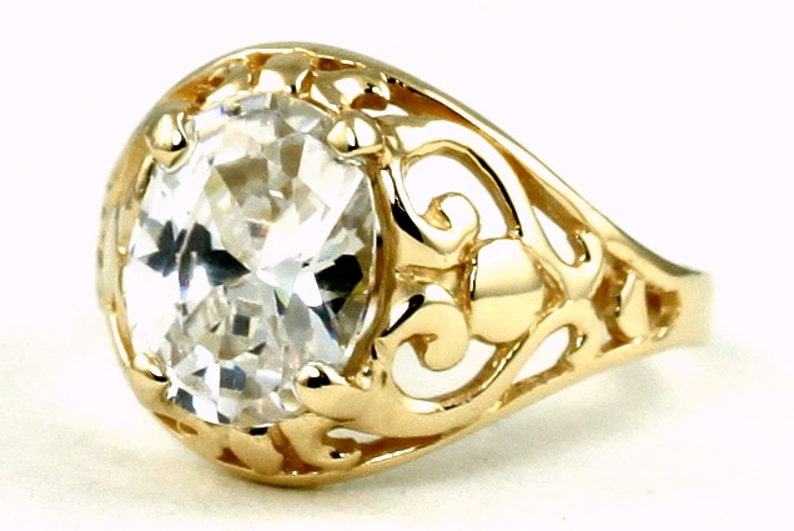 Cubic Zirconia 10KY Gold Ring R004