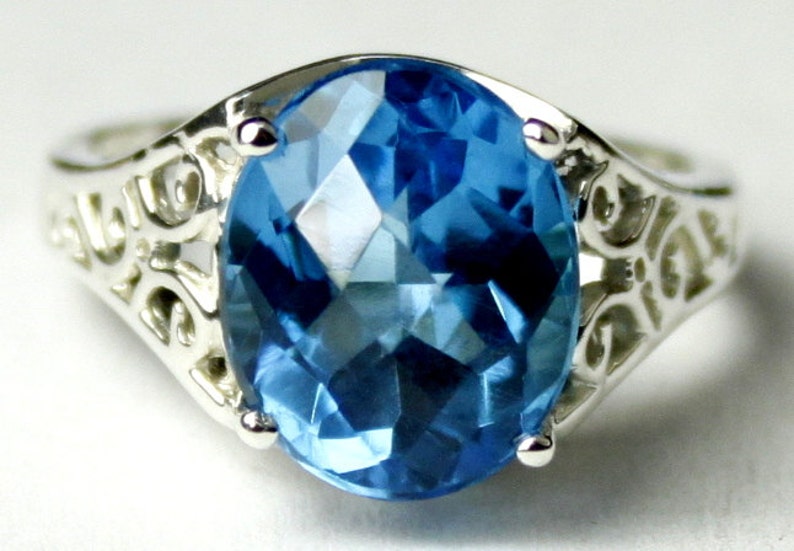 Swiss Blue Topaz SR057 925 Sterling Silver Ladies Ring