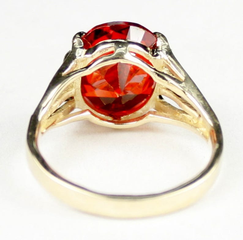 R280 14KY Gold Ring Created Padparadscha Sapphire