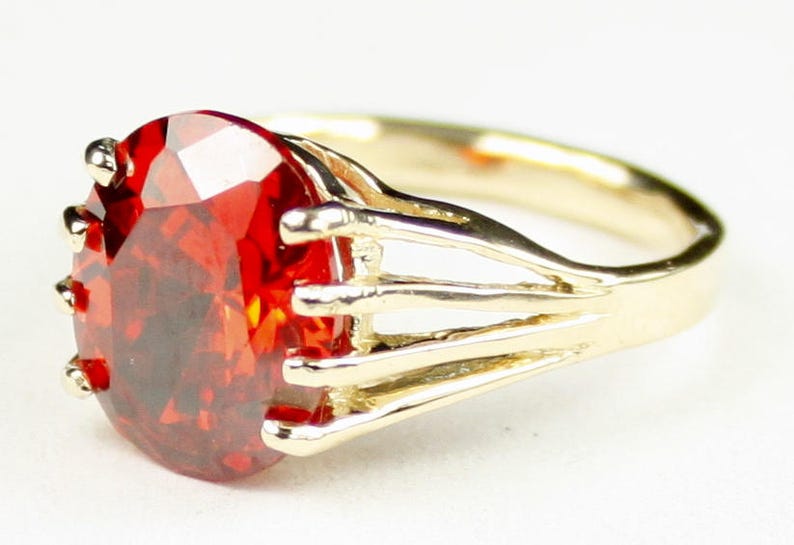 R280 14KY Gold Ring Created Padparadscha Sapphire