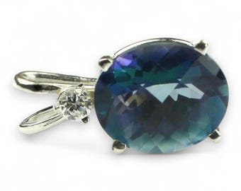 Neptune Garden Topaz Sterling Silver Pendant, Round CZ Accent (Oval 12x10mm) SP022