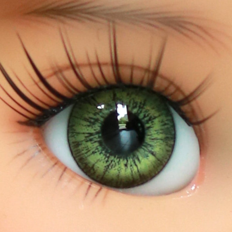Good-Quality Light Green/&Light Yellow 8mm Glass Round BJD Eyes for Reborn Doll
