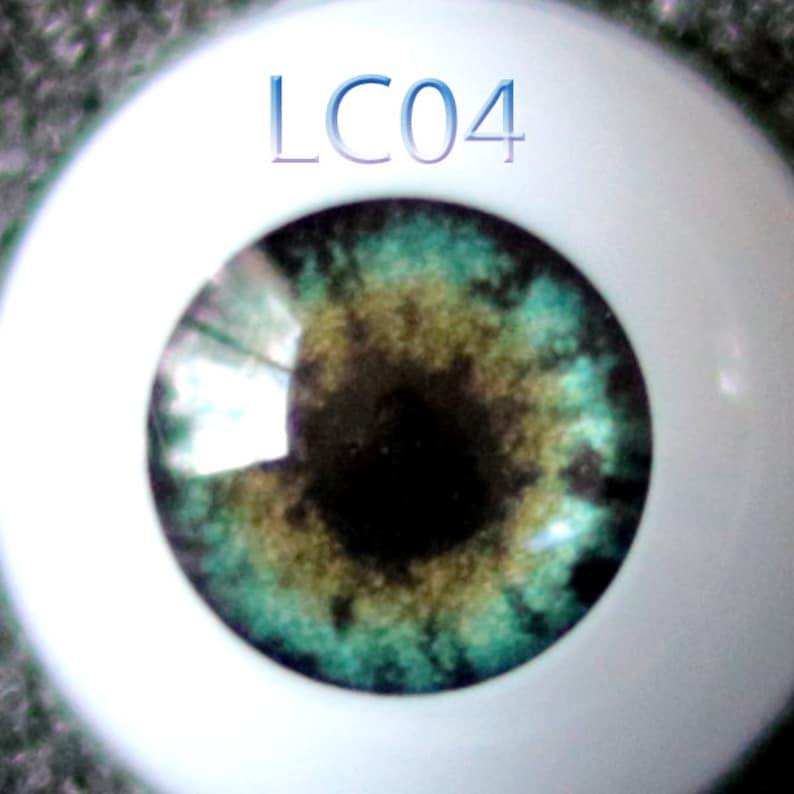 MUST READ RED DESCRIPTION ACRYLIC LIFE LIKE DOLL EYES ~ 8mm OVAL ~ BEAUTIFUL