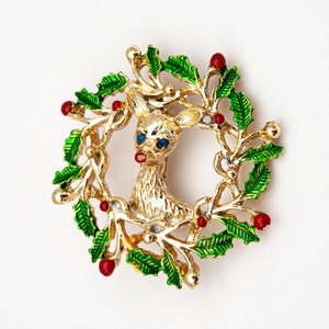 Wreath Brooch Pin, Reindeer with Red Nose, Christmas Jewelry, GERRY Vintage