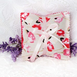 Lavender Sachets, Pink Poppies, Pink Floral Prints, Set of 3, Handmade