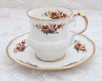 Teacup and Saucer, Floral Elizabethan Fine Bone China, Gold Trim, Made in England