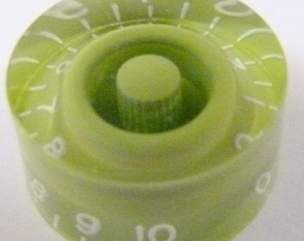 Manopola POP-KNOB per chitarra o basso in stile Gibson/Epiphone, colore verde LIME + numeri bianchi