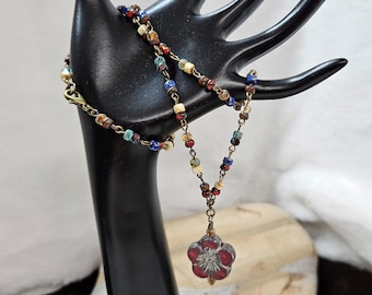 Boho Flower Pendants, Red Flower Pendants, Hibiscus Flower Jewelry, Czech Glass Flowers, Beaded Red Flower Necklace, Czech Chain Jewelry
