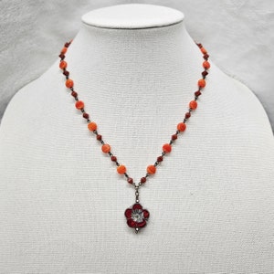 Red Flower Pendants, Hibiscus Flower Jewelry, Boho Flower Pendant, Orange Fall Colors, Czech Glass Flowers, Red Flower Beaded Necklace, Gift