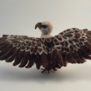 Needle Felted Griffon Vulture, made to order