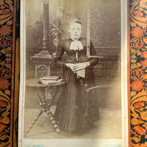 Rare Antique Victorian Carte De Visite CDV Photo of a Young Lady with Disabilities - Medical Interest - Deformed - Curiosity - oddity