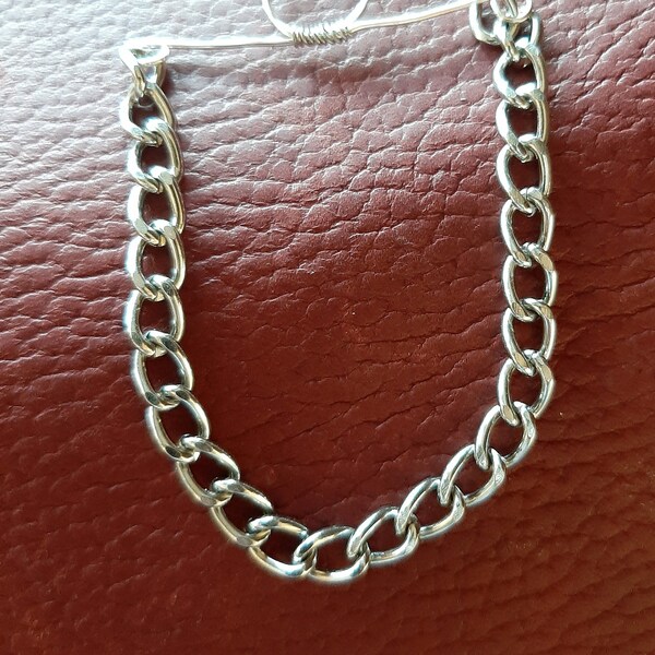 sreehari tie chain