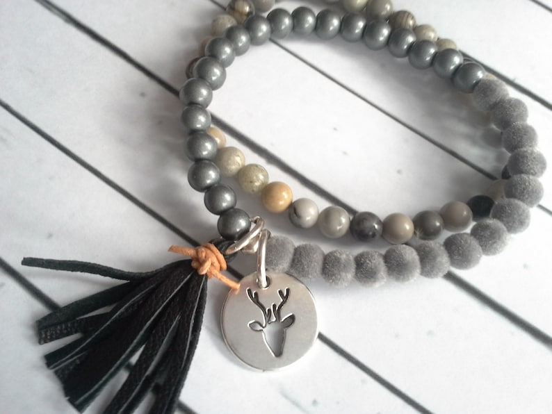Begging bracelet jade glass beads wooden beads tassel antler deer unique