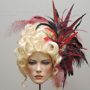Historical Wig / Burlesque Wig / blonde / red and black feathers