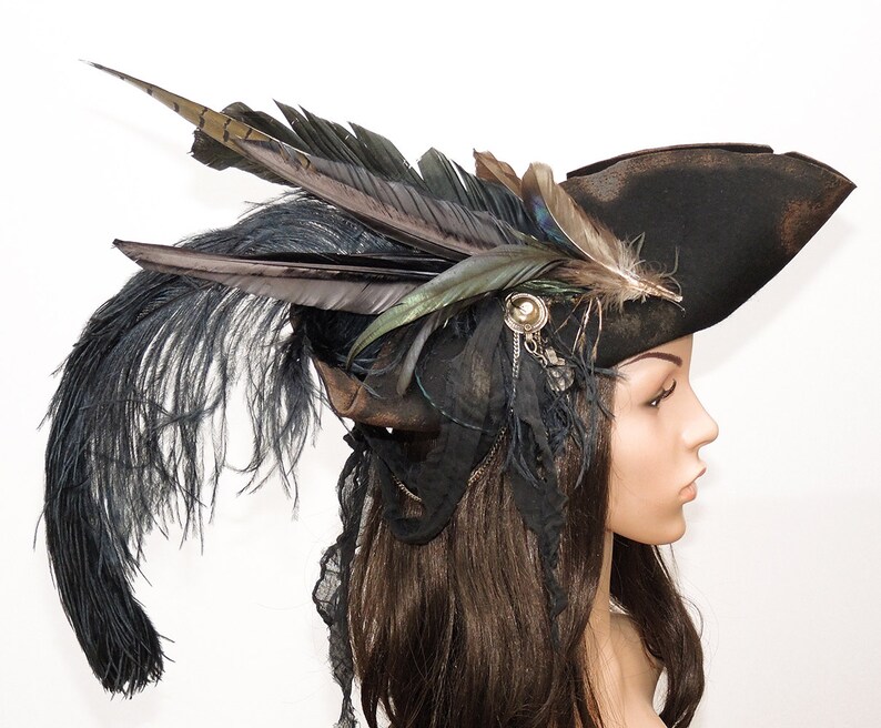 Pirate Bride / Tricorn/ Captain / feathered Hat / black image 1