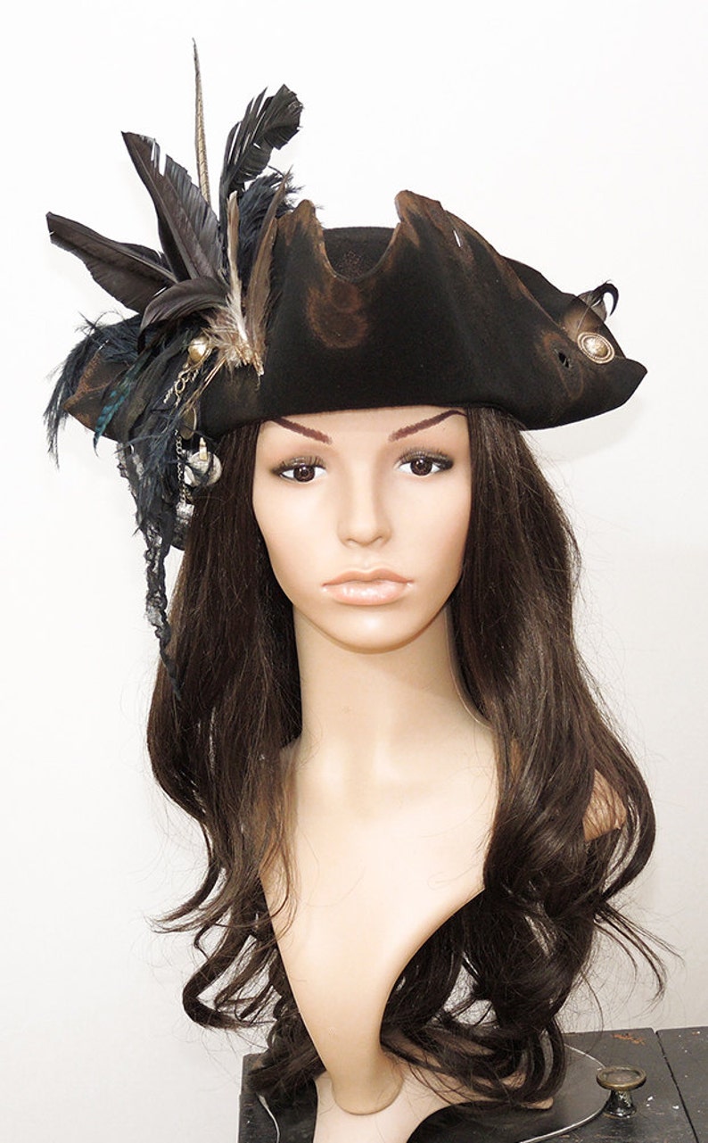 Pirate Bride / Tricorn/ Captain / feathered Hat / black image 3