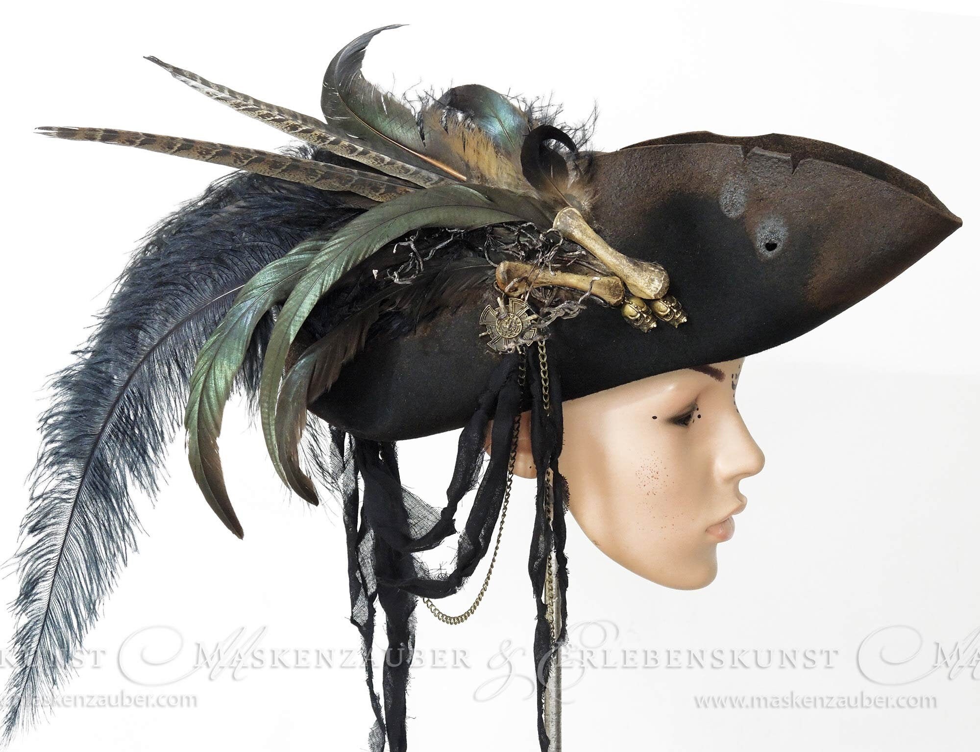 Piratehat / Tricorn With Bones and 