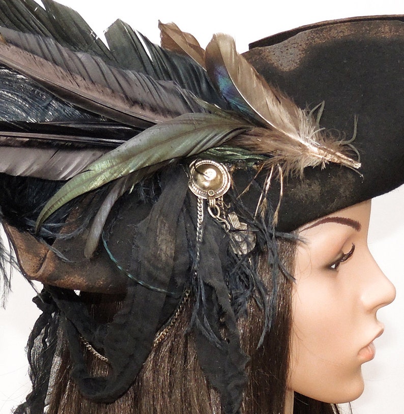 Pirate Bride / Tricorn/ Captain / feathered Hat / black image 4