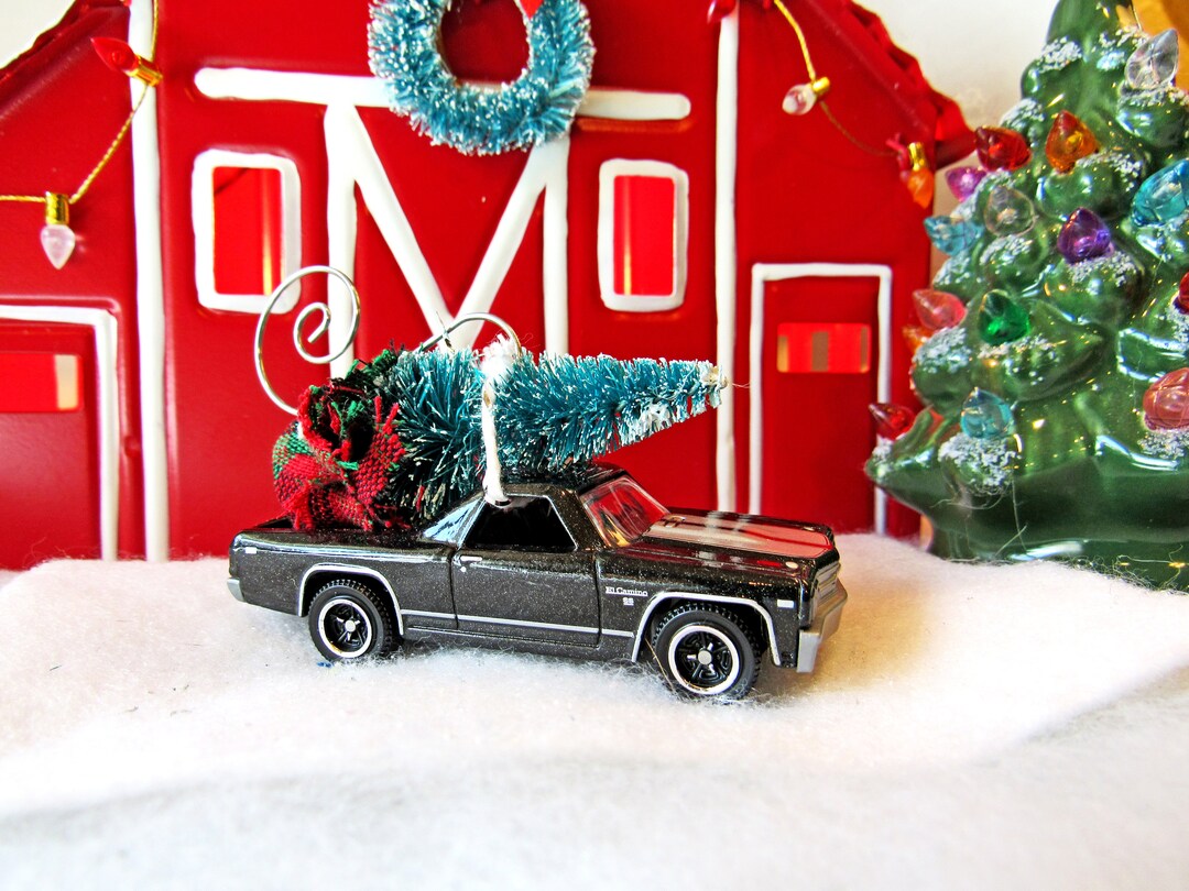 El Camino Christmas Ornament 