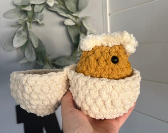 Hatching Chick// Easter // Chick Toy // Chick Amigurumi // Baby Chick