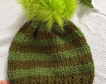 Faux Fur Pom Pom Hat // Grinch Hat // Women Toque // Grinch Beanie