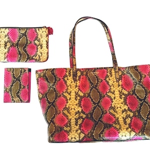 Zestaw Victoria's Secret Tote, Portfel i Torebka na Nadgarstek z Różowym Pytonem Zwierzęcym Nadrukiem