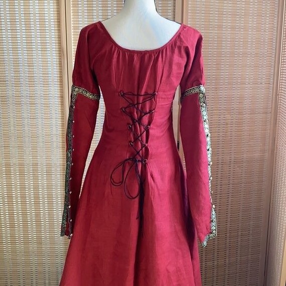 Medieval Braid maids dress Forest Princess in red… - image 8