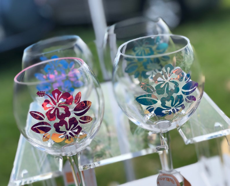 Floating the Beach Glass® Poolside Acrylic Wine Glass Etsy