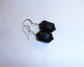 silver tone,. black  glass beads earring