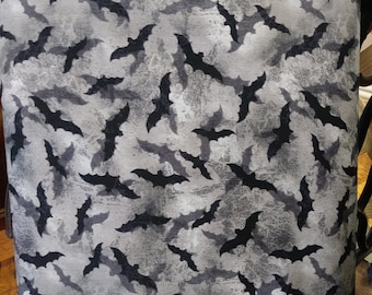 Wilmington Prints - Frightful Night - Q3044-999 - Bats