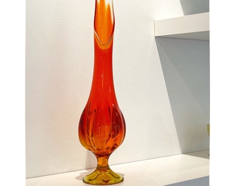 Rare, Collectible, Viking Glass Vase: Six Petal Epic