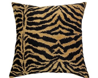 Tigre Gold, Chenille Tiger Pillow Cover, Animal Throw Pillow, Chenille tiger stripe Pillow Accent