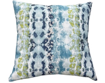 Textured Mali Frost Birch Pillow Cover, Ikat Blue Zippered Home Decor Throw Pillow Cover, 18x18, 20x20, 22x22, 24x24, 26x26 Pillow case