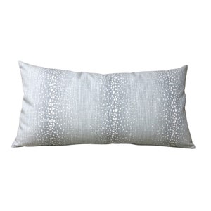 Lumbar Pillow Cover, Antelope Slub Canvas Mineral Blue Lumbar Pillowcase, Blue and White Animal Print Lumbar Pillow Cover