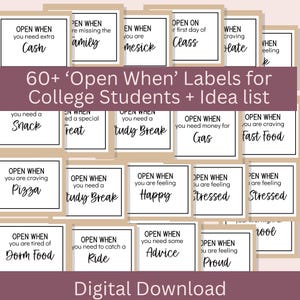 Op de afbeelding: Een verzameling van meer dan 60 "Open When" labels voor studenten, met prompts zoals "Cash", "Snack" en "Study Break". De labels zijn gerangschikt op een lichte achtergrond, met een banner met de tekst "Digital Download".