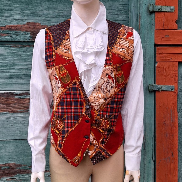 Vintage Vest Cotton Illustrated Fox Hunters and Fabric – 1970s