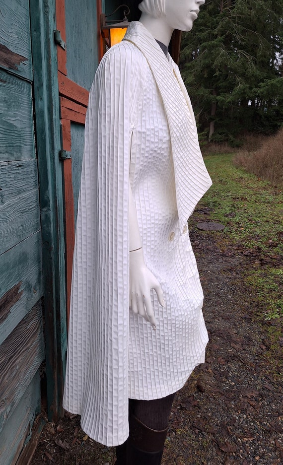 Vintage Rain Cape/Coat/Cloak Ribbed with Scarf Co… - image 4