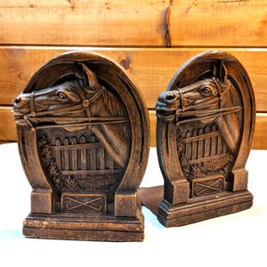 Sujetalibros vintage de madera de siroco con forma de herradura ecuestre, década de 1930